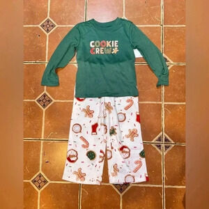 Boys Size 4 “Jammies For Your Families” Christmas Pajamas. “Cookie Crew”. NWOTS.